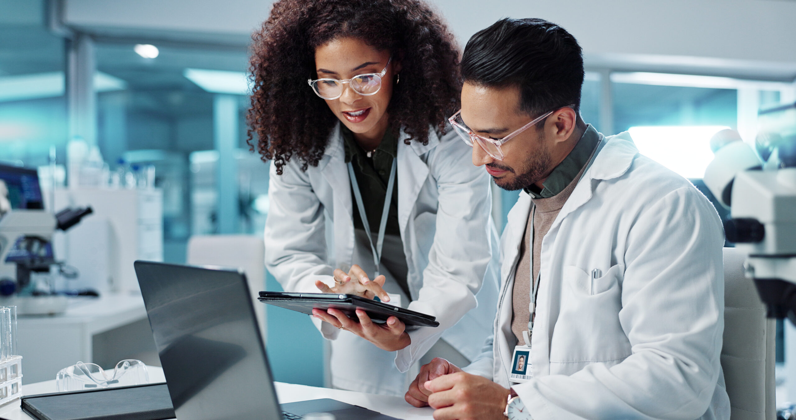 Outsource your biomanufacturing to Mabion Biologics CDMO.