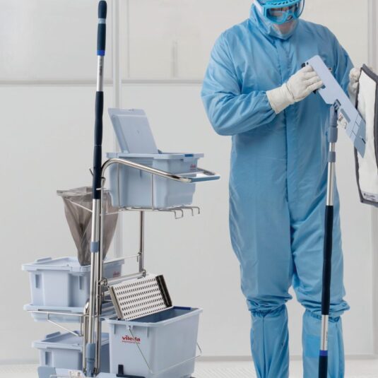 microbiological cleaning in cleanrooms
