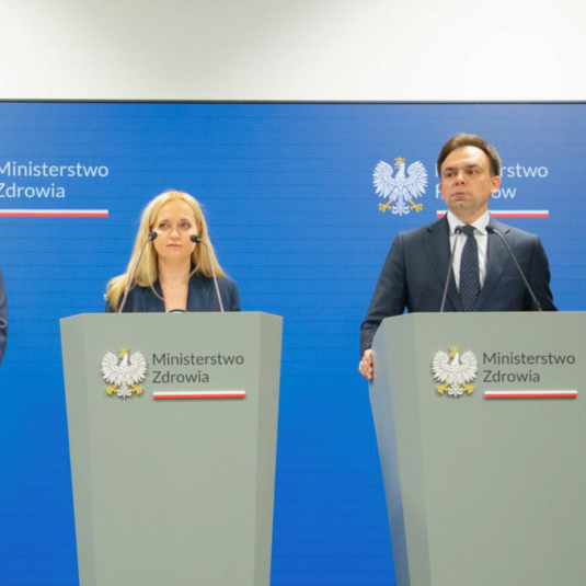 Official announcement by the Ministry of Health regarding the ruling on the contract for COVID-19 vaccines produced by Pfizer.